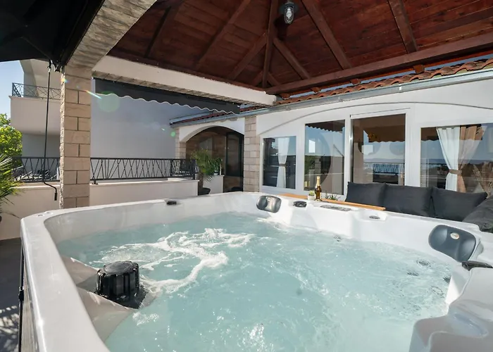 شقة Luxury Nea ماكارسكا