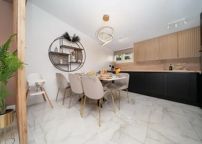 Luxury Nea