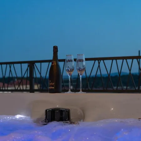 Luxury Dream House Nea With Jacuzzi *