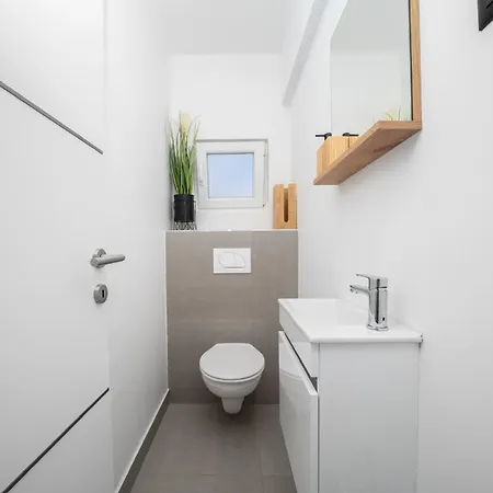 Luxury Dream House Nea With Jacuzzi * マカルスカ